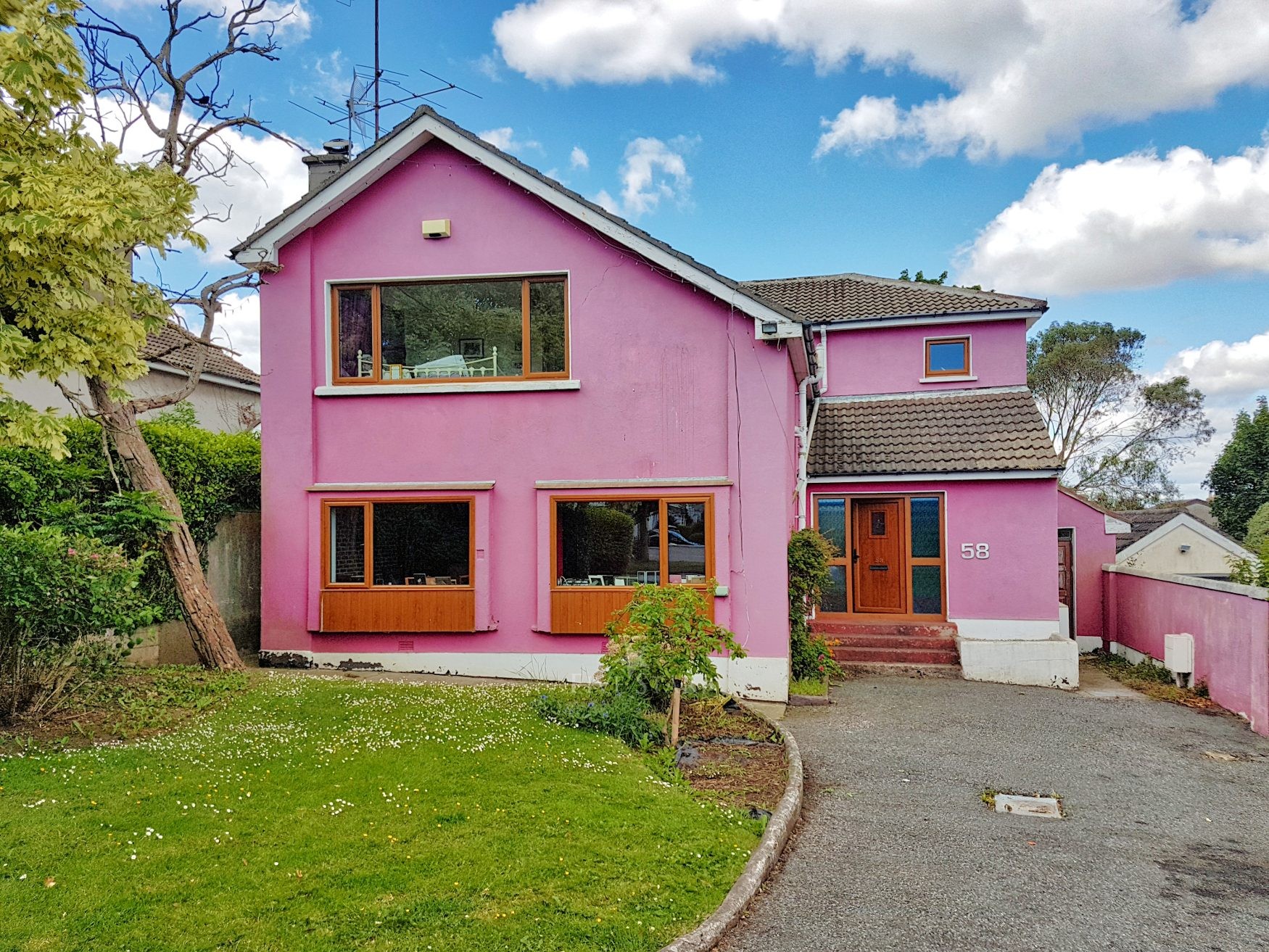 Thormanby by The Sea Howth - €850,000