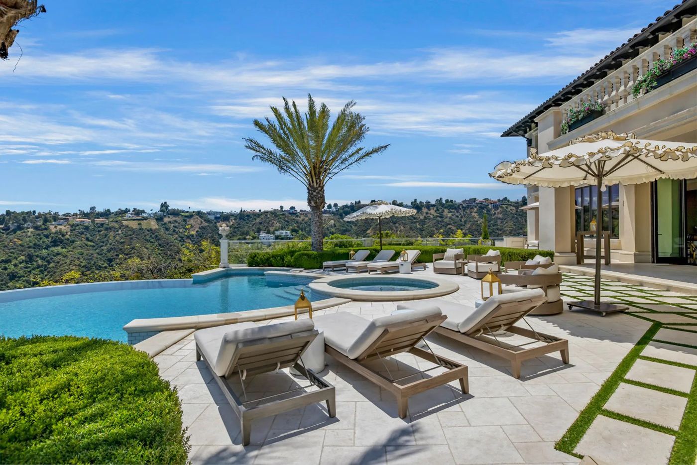 $30 Million Mansion Over Sunset Boulevard